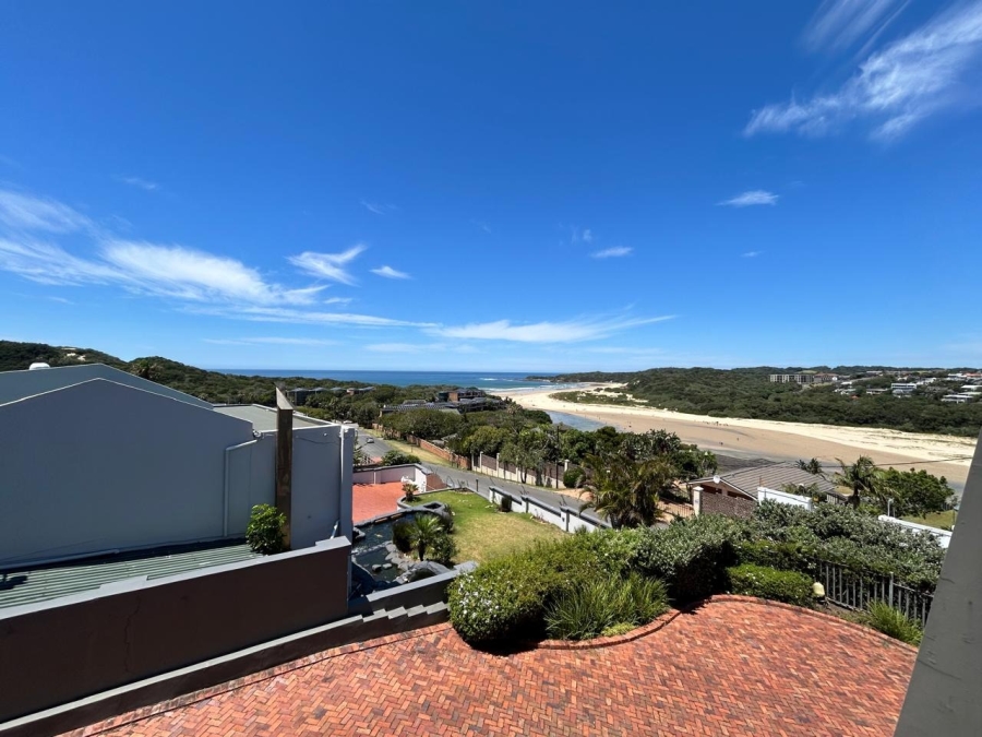 5 Bedroom Property for Sale in Blue Bend Eastern Cape